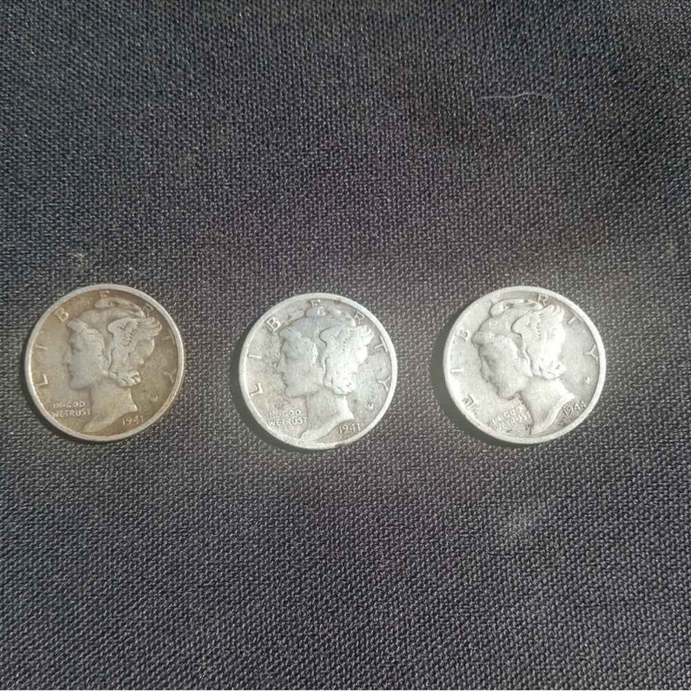 Mercury Dimes 1941 x 2 and 1944 x 1 coin
